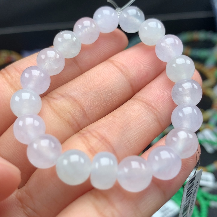 翡翠手镯未镶嵌卡