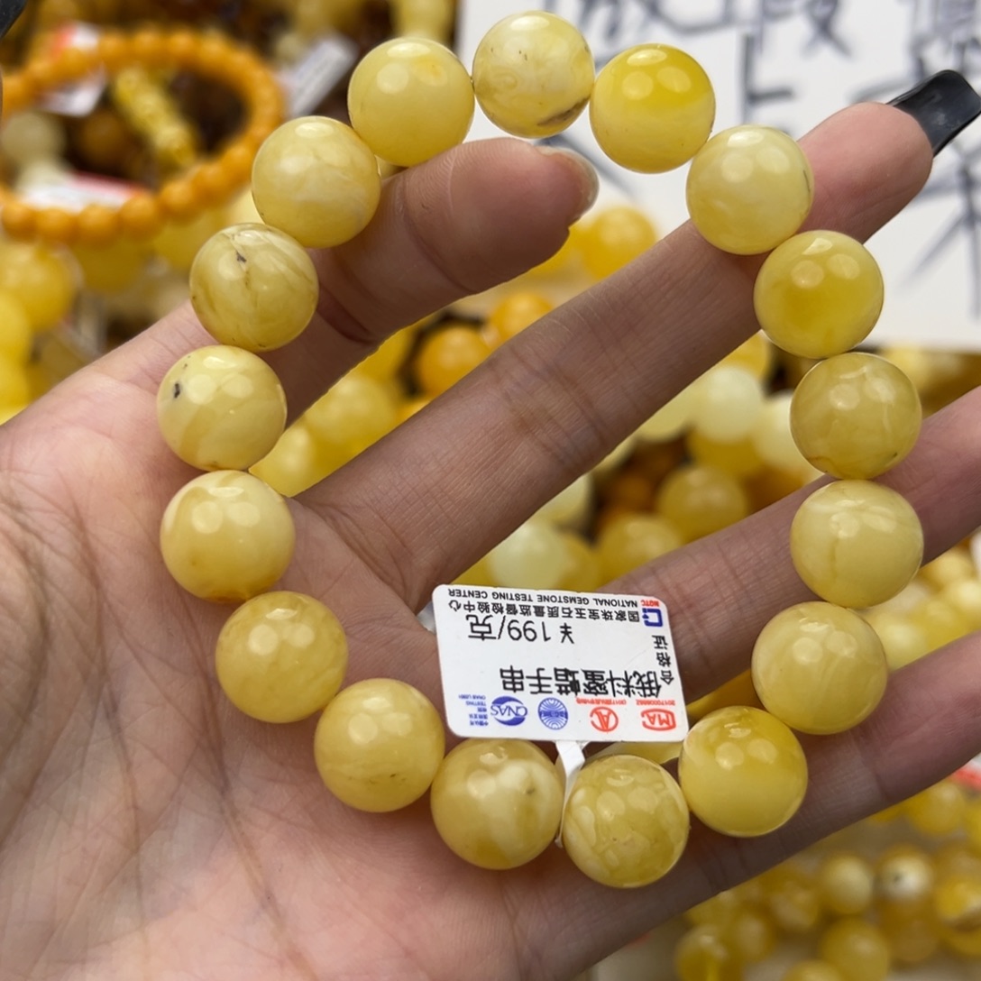 琥珀珠宝奇石未镶嵌