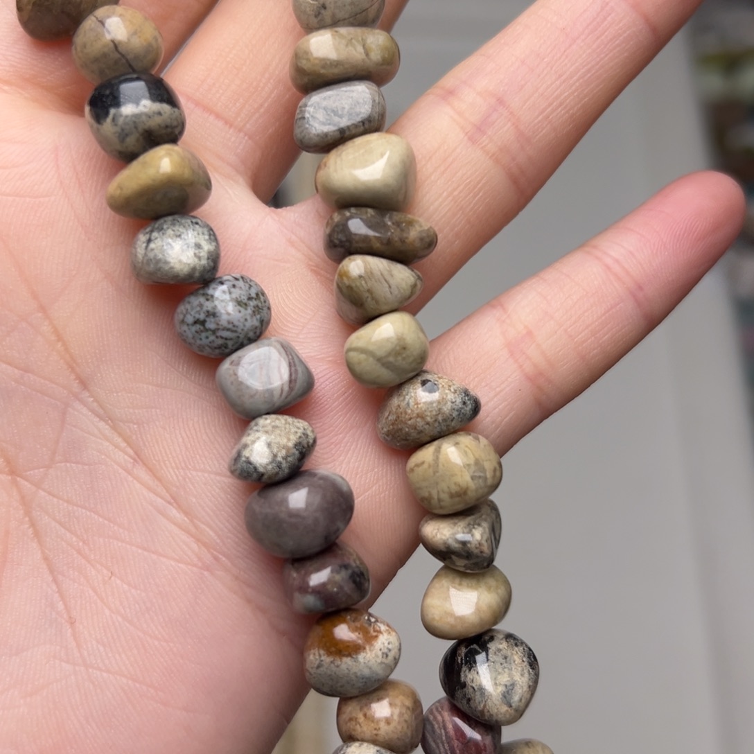 玛瑙/玉髓合金珠宝半成品K445。9.6mm天然石随形一条