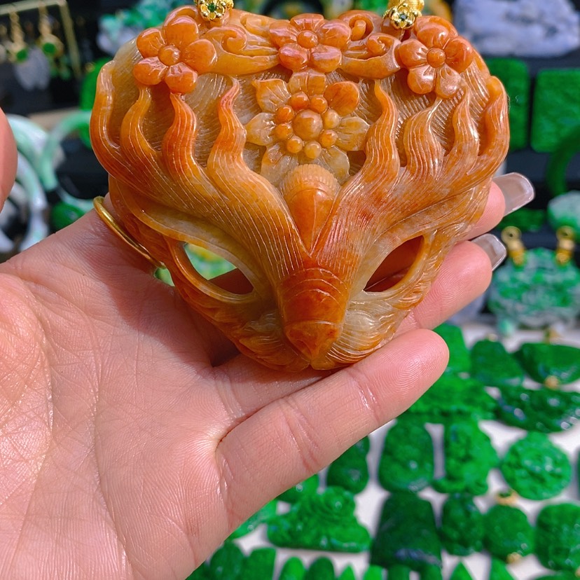 【闪购商品】翡翠颈饰未镶嵌红翡狐仙面具