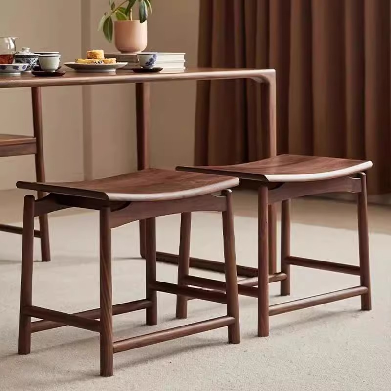 北美黑胡桃木实木凳子家用矮凳元宝凳化妆凳换鞋凳中式榆木马鞍凳