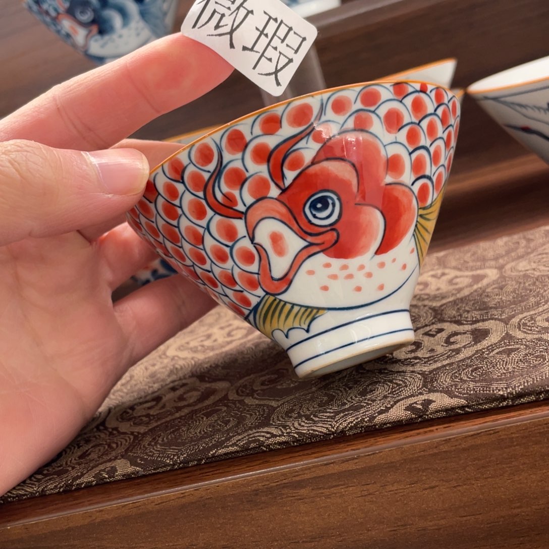 釉下手绘茶具微瑕