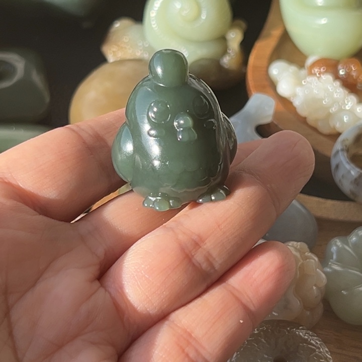 颈饰未镶嵌和田玉果*宝