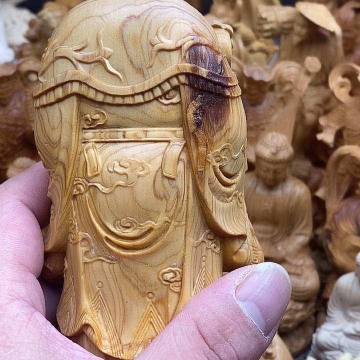 心***然柏木（崖柏）财神爷