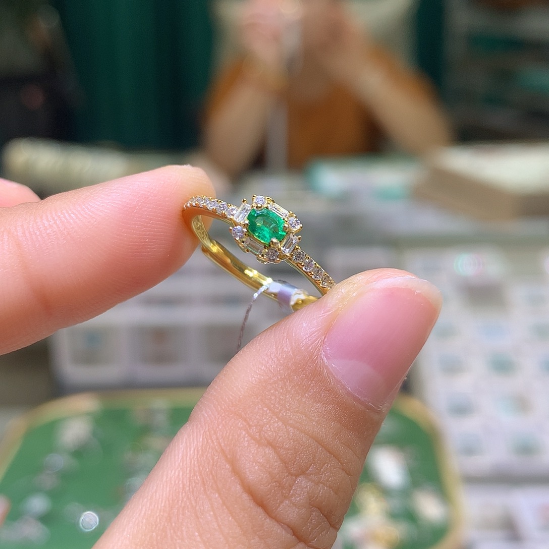 祖母绿戒指银S925镶嵌天然祖母绿