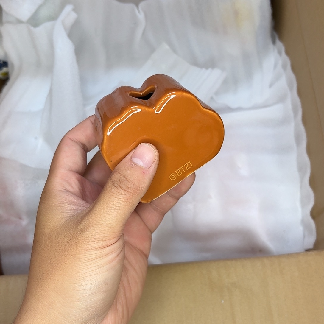 陶瓷制品、默认微瑕介意慎拍、两天内拼单满20包邮发货！