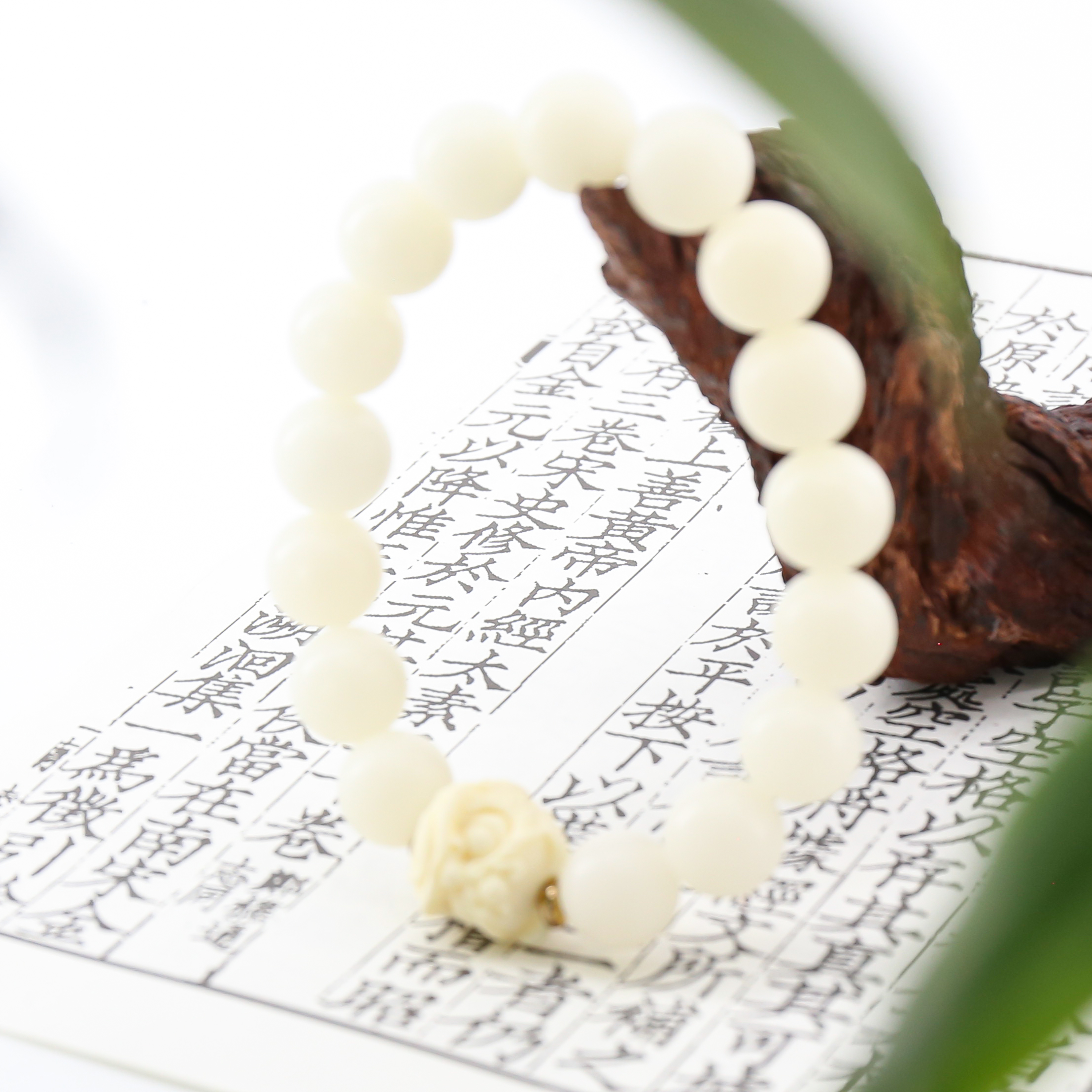 AD125白玉菩提醒狮-精品手串（无礼盒）