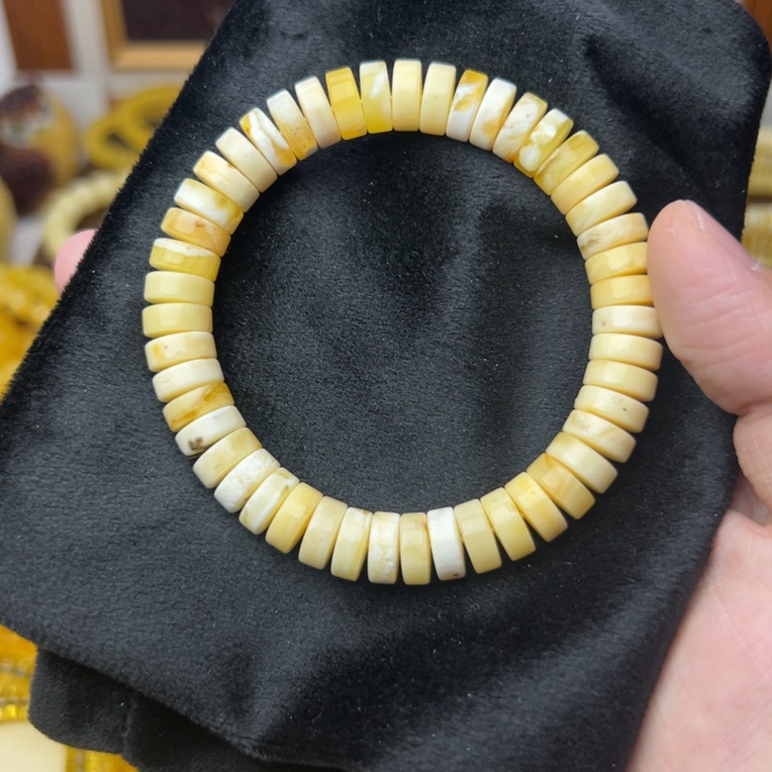 琥珀裸石未镶嵌小*10药片