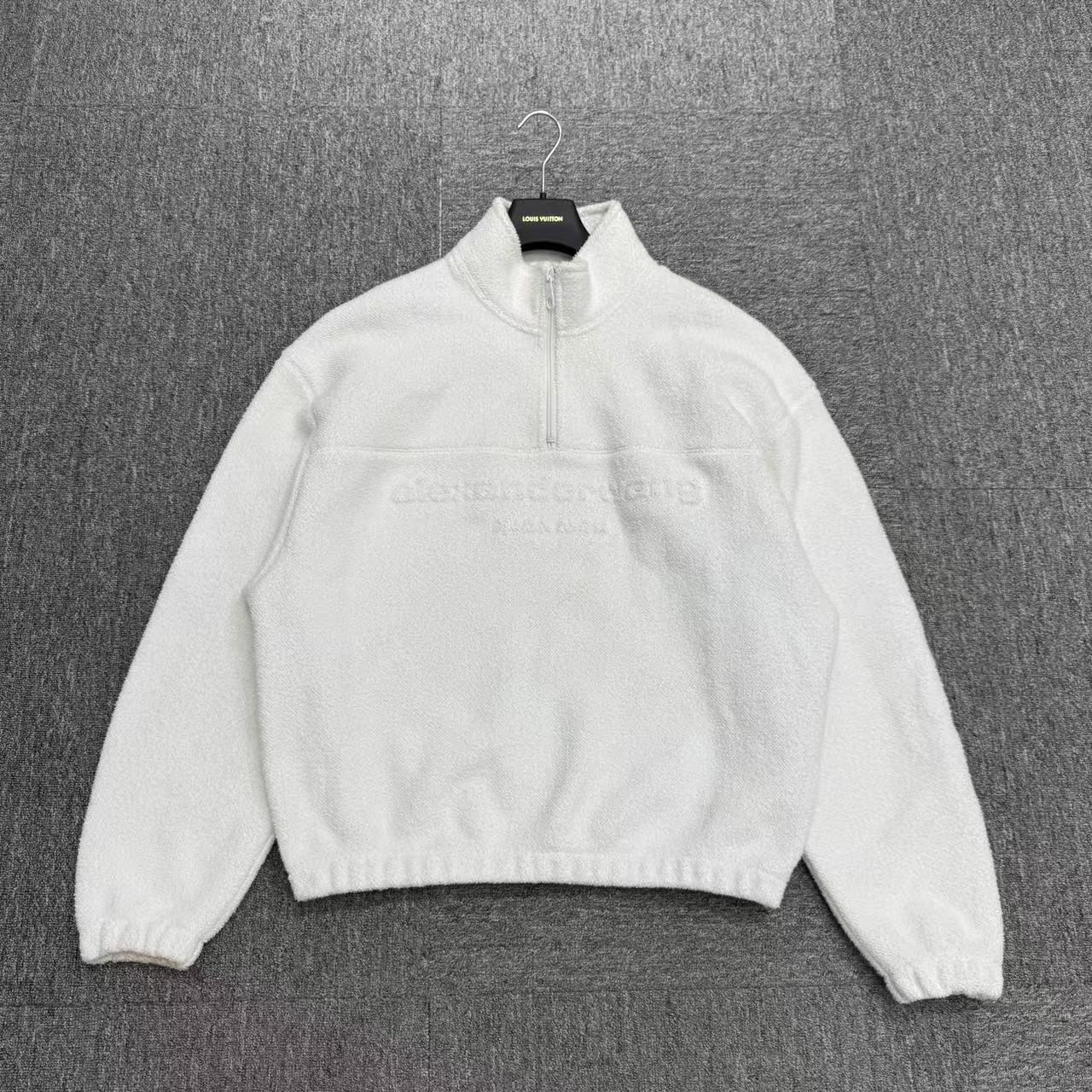99新 maje Alexanderwang浮雕字母卫衣/xs码/19518