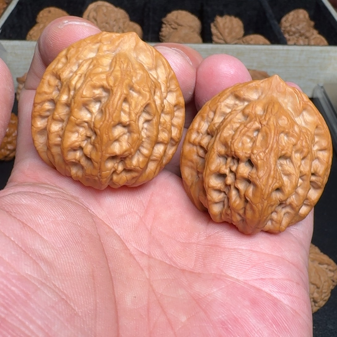 S***曼把件文玩核桃全品佛肚 尺寸40