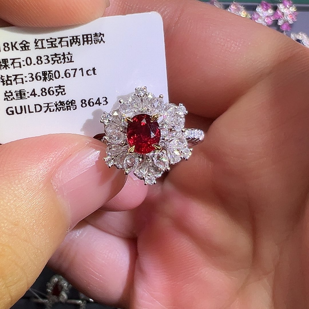 戒指18K金镶嵌红宝石