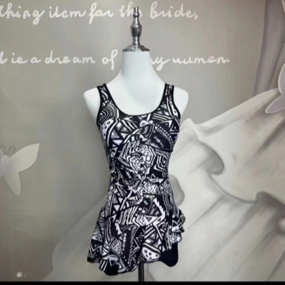 2523新款大码连体平角显瘦遮肚子保守女士游泳泳衣