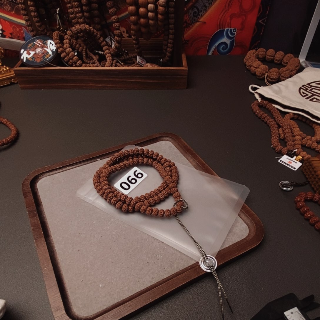 吊坠金刚菩提茂**学哦哦哦哦哦哦哦哦哦