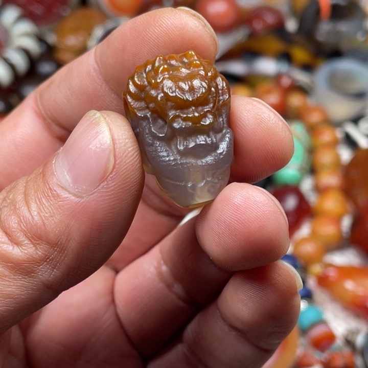 玛瑙/玉髓未镶嵌颈饰