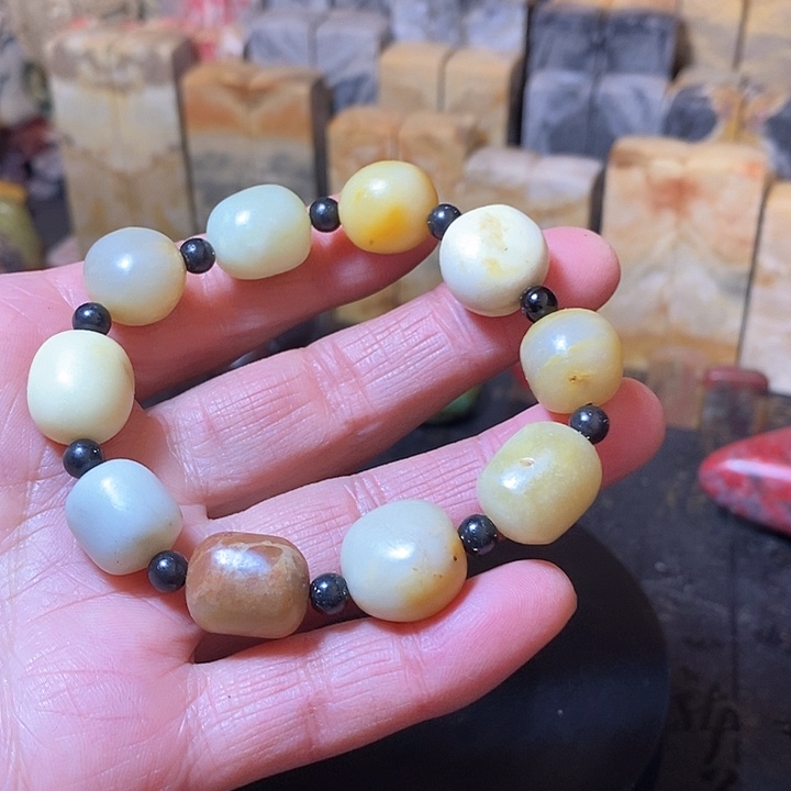 昌化鸡血石昌化石