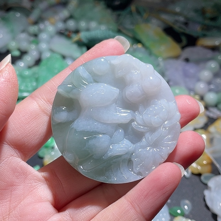 颈饰未镶嵌翡翠雨***想天