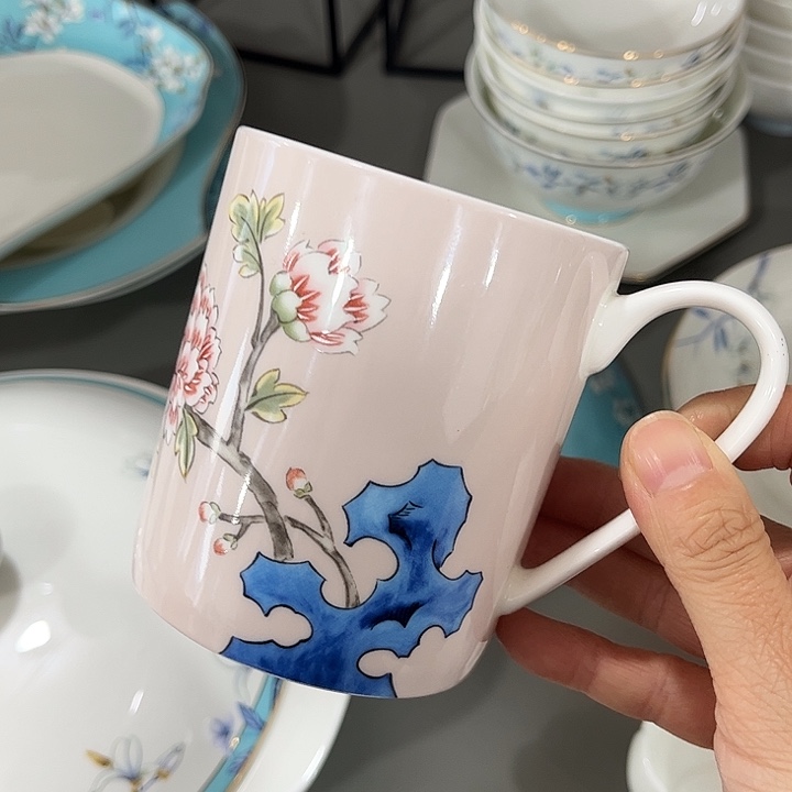 瓷片微瑕骨瓷故宫文化马克杯一个