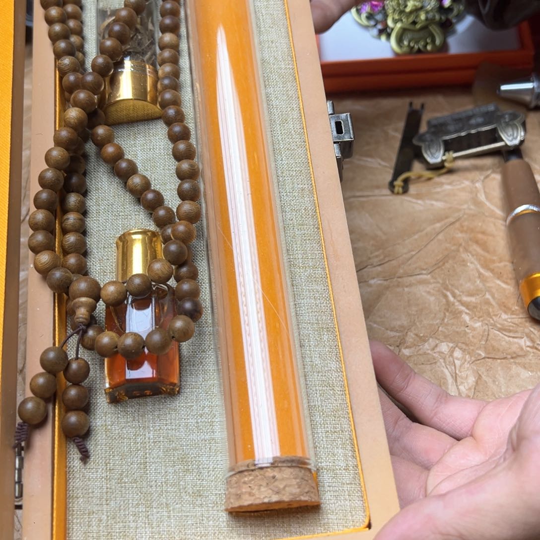 滴血莲花菩提吊坠