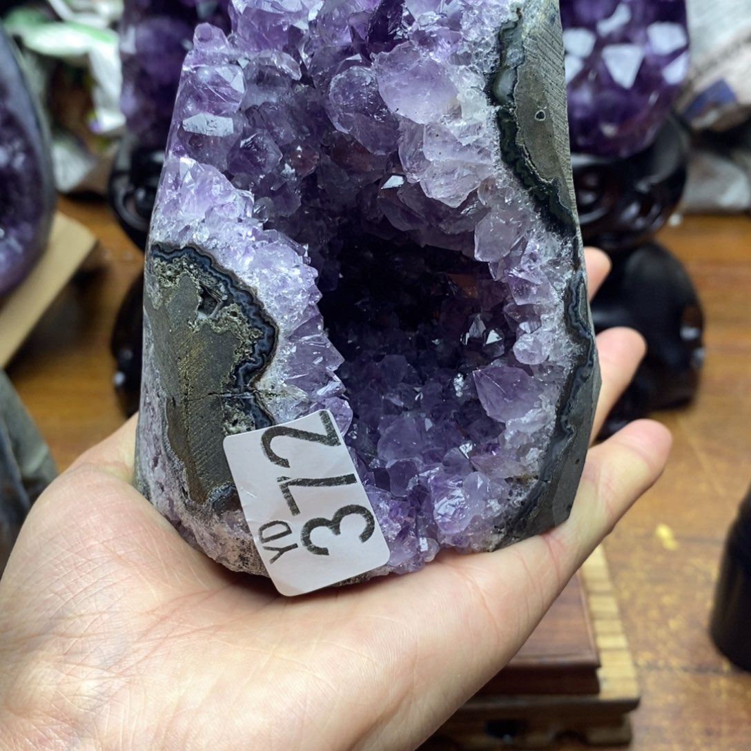 水晶大型摆件（非配饰）未镶嵌