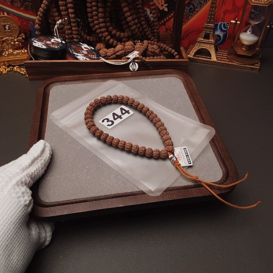 吊坠金刚菩提哦哦哦哦哦哦哦哦哦哦哦哦