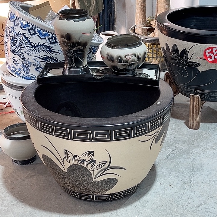 孙***乾景德镇陶瓷鱼缸艺术直径52厘米高32厘米