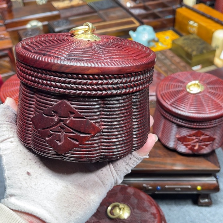 紫檀木类成套家具