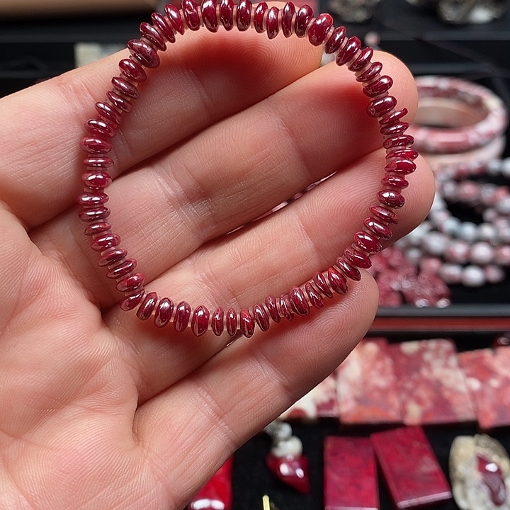 天然辰砂天然朱砂原矿算盘珠手串 19克