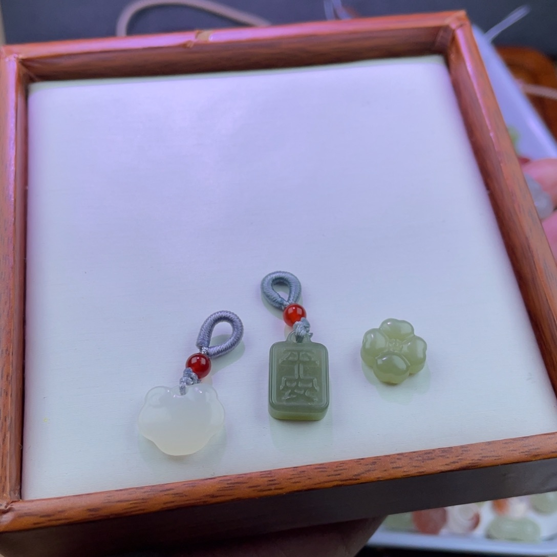 和田玉配饰未镶嵌