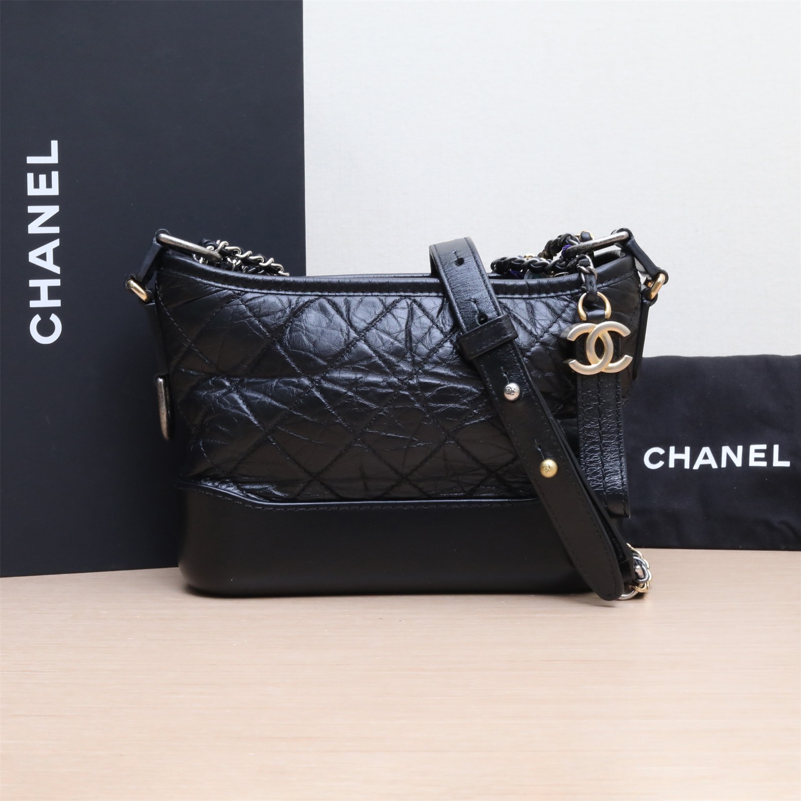 95新 Chanel/香奈儿 【活动】斜挎包 流浪 20黑色23开 P243870178