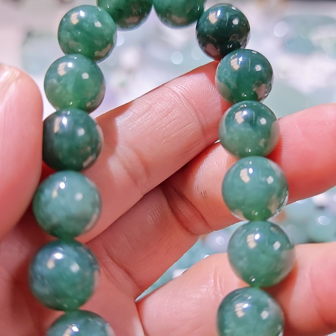 颈饰未镶嵌翡翠一