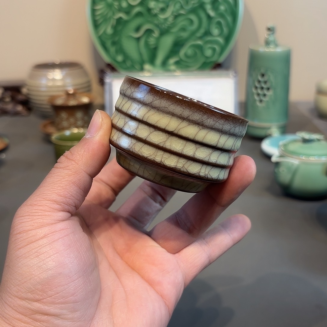 瓷片龙泉青瓷福利青瓷
