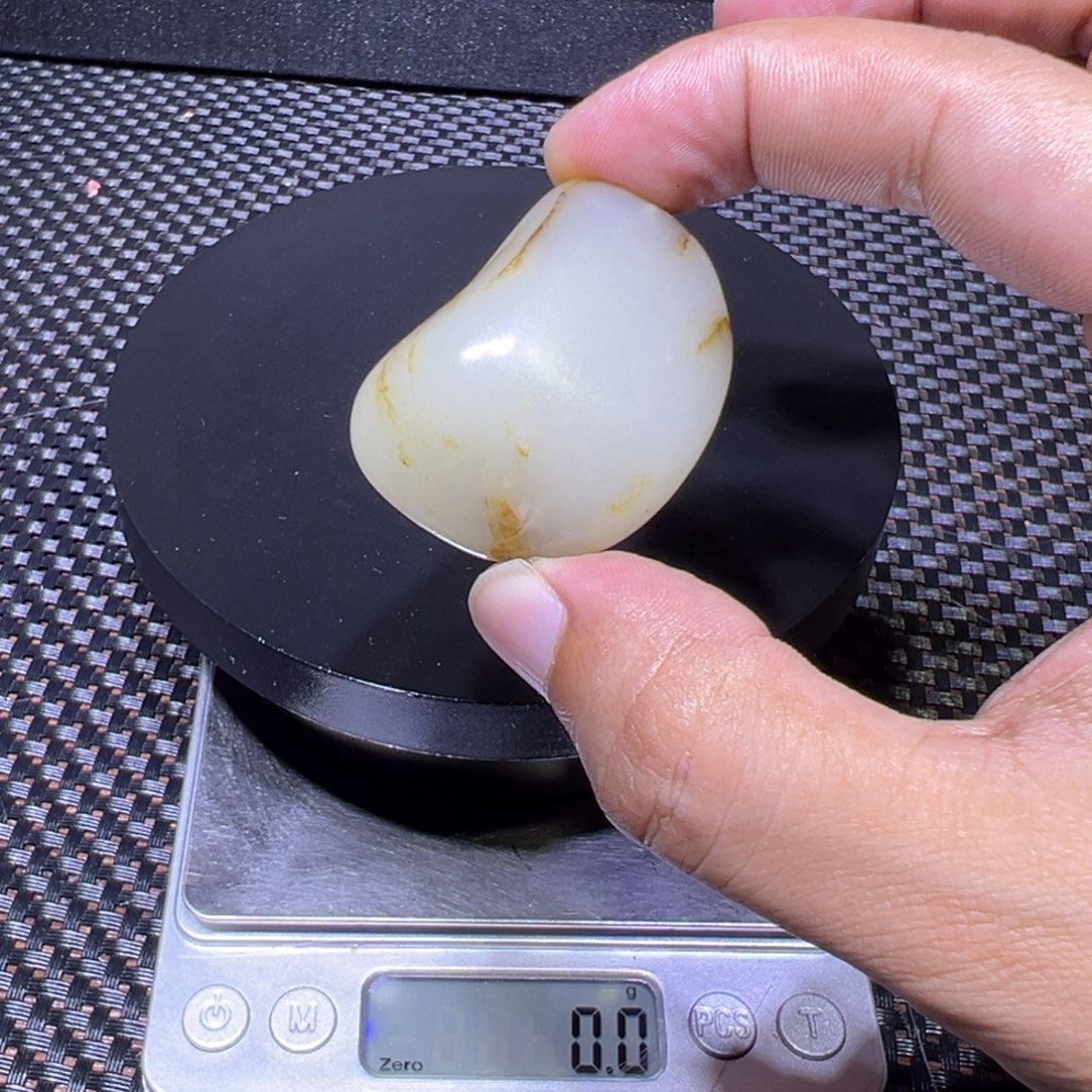 吊坠(不含链)未镶嵌和田玉（子料）38