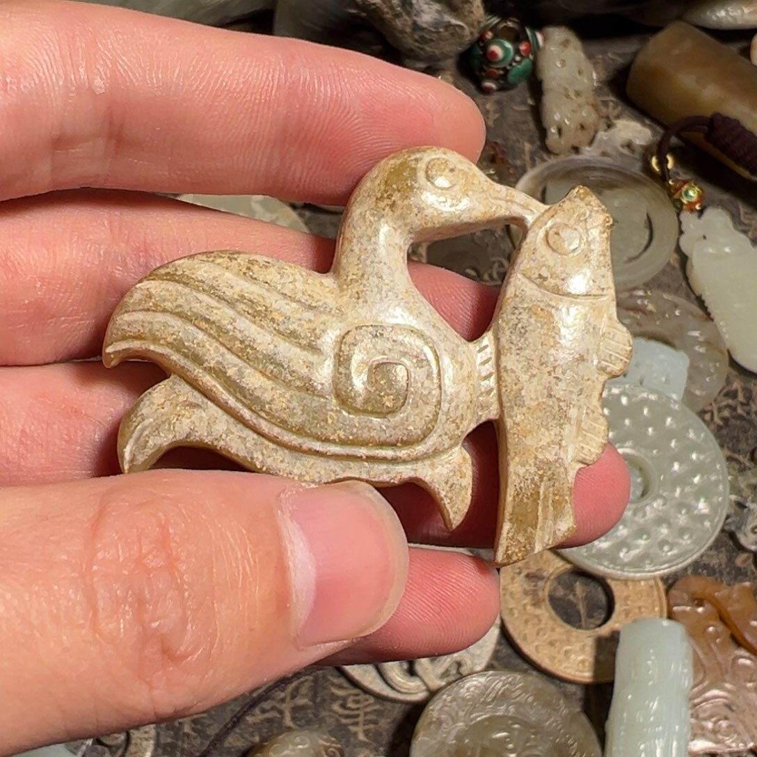 和田玉如图未镶嵌愚*