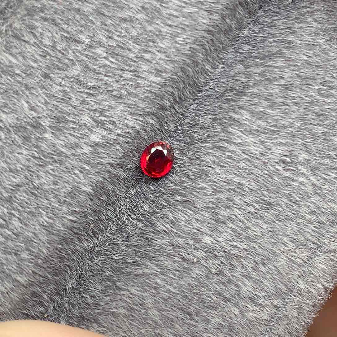 裸石未镶嵌红宝石天然红宝石鸽血红0.34ct