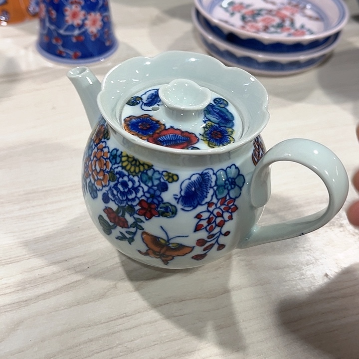 瓷片//////景德镇陶瓷茶壶。绿。
