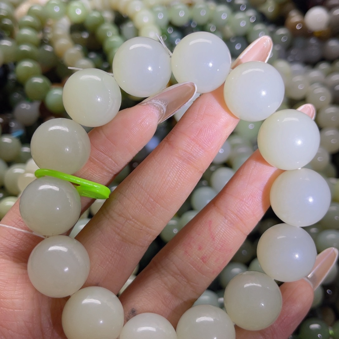 和田玉手链未镶嵌