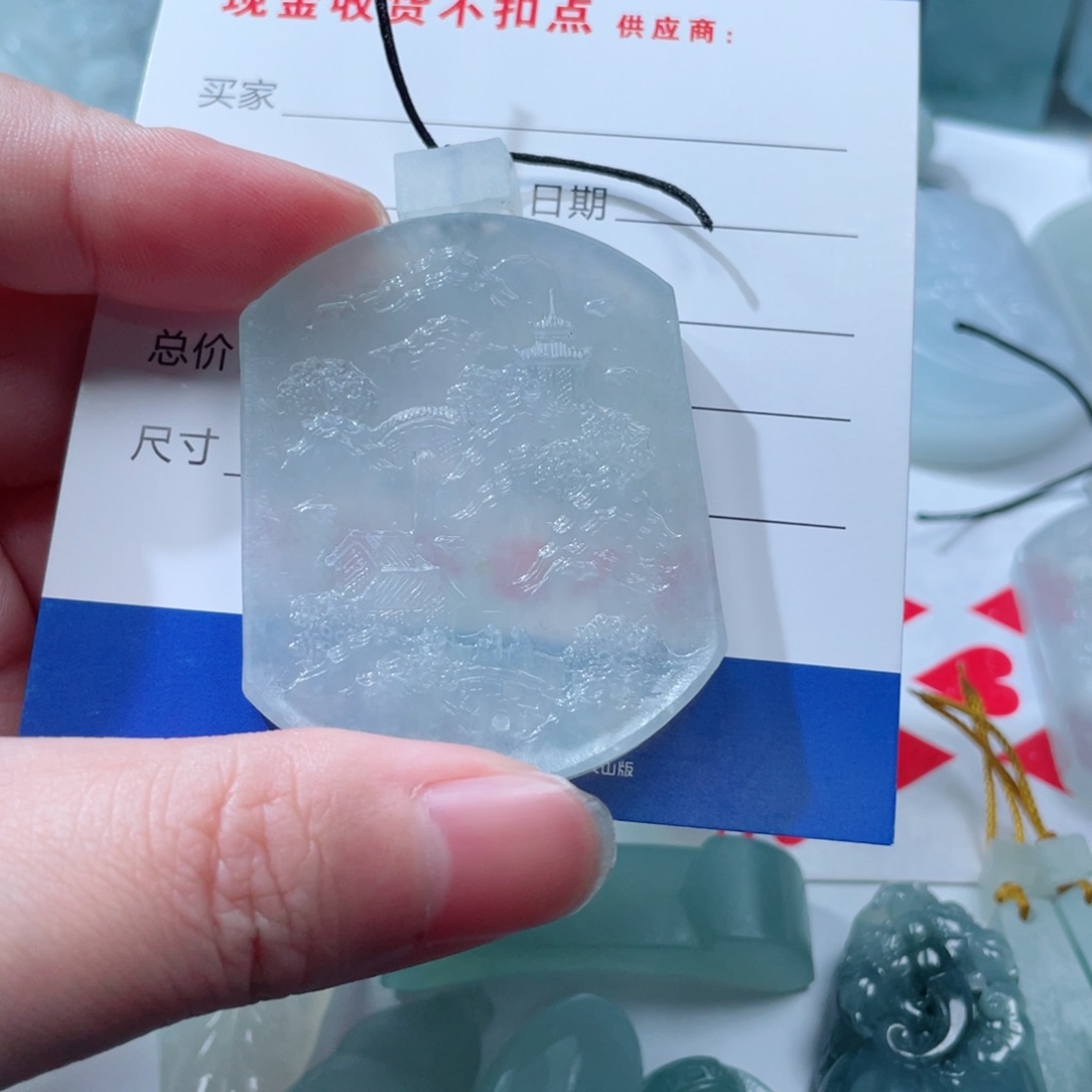 未镶嵌定制翡翠泡*