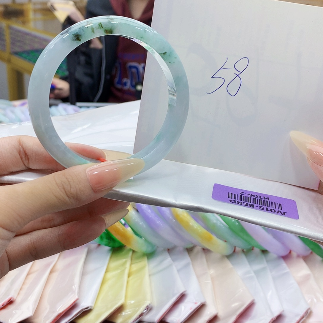 翡翠未镶嵌手镯nnm