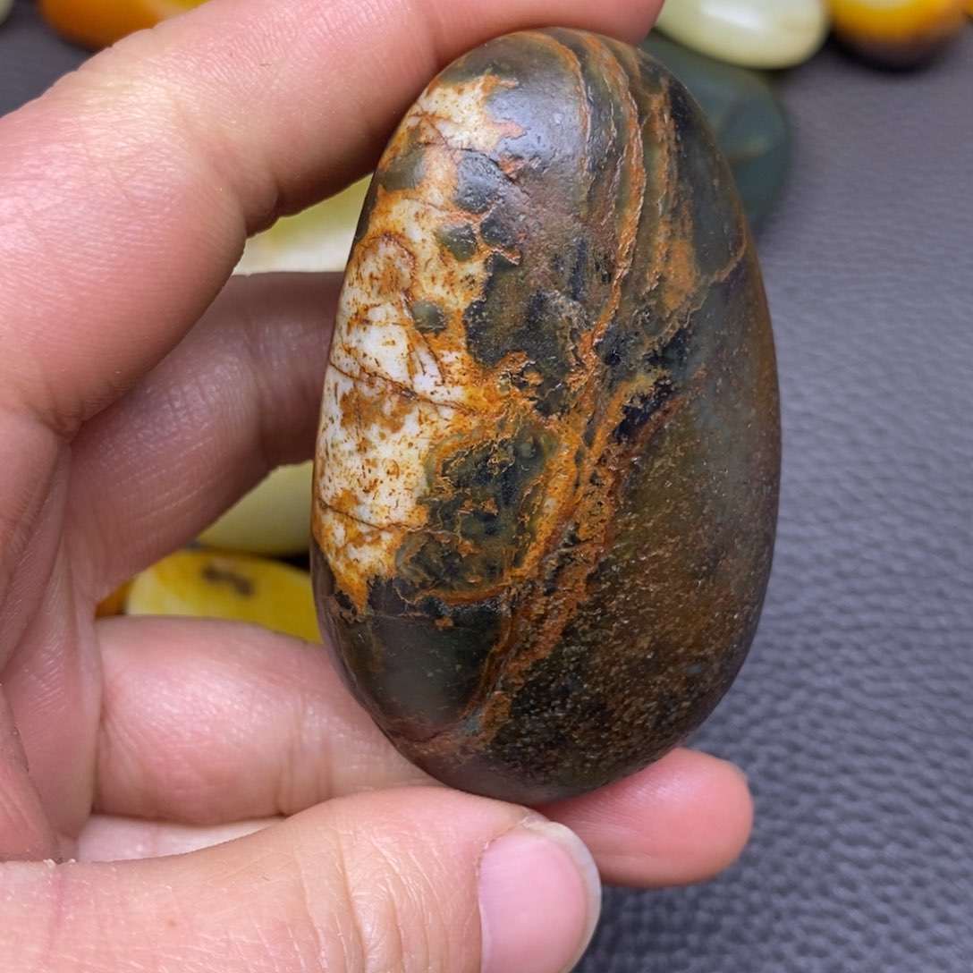 和田玉（糖玉）挂件未镶嵌