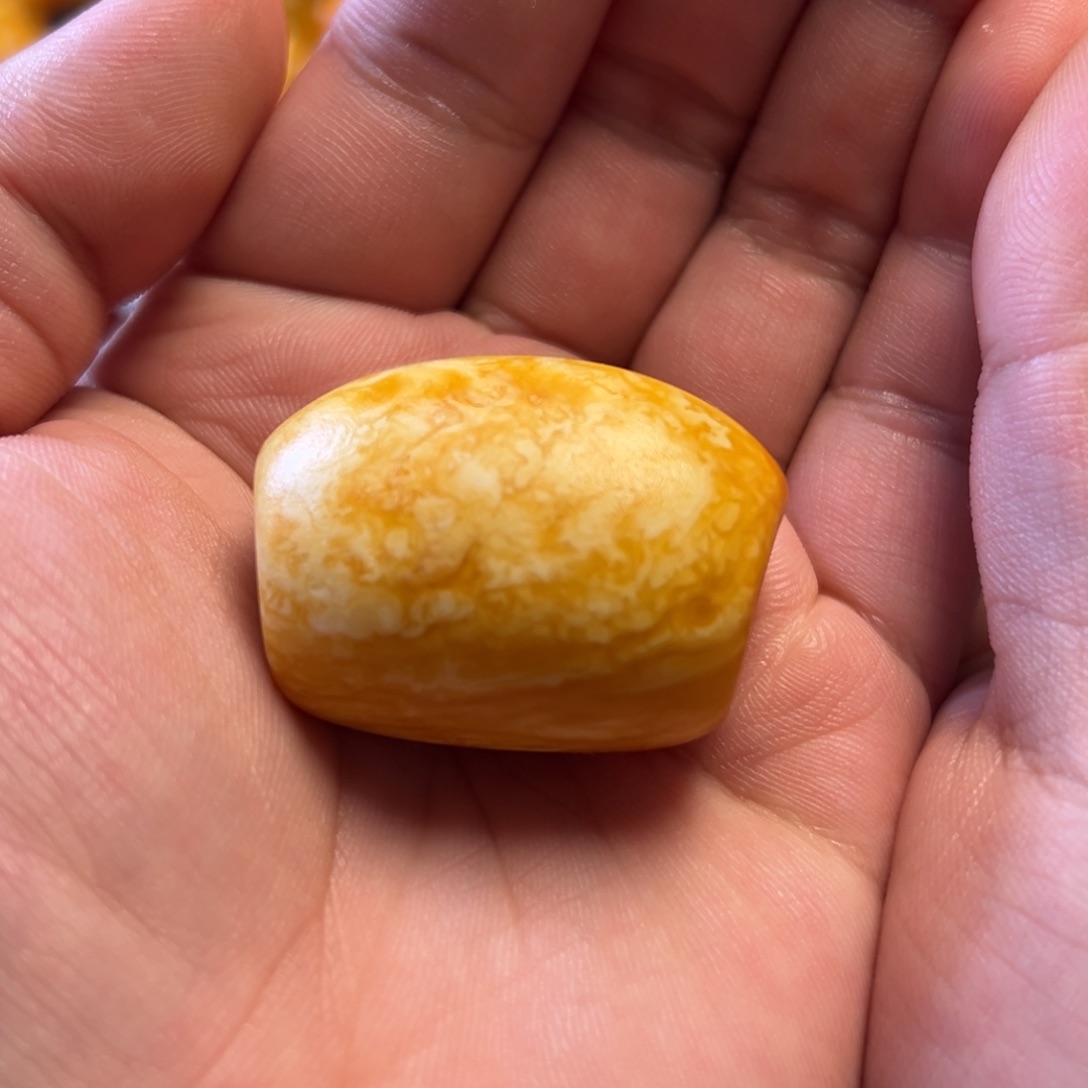 蜜蜡吊坠(不含链)未镶嵌