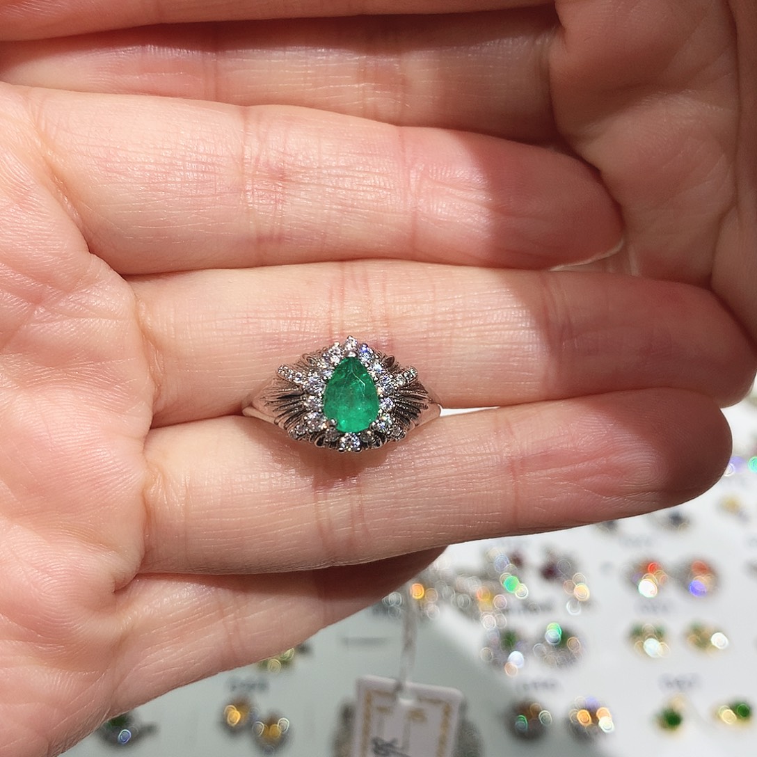 戒指银S925镶嵌祖母绿