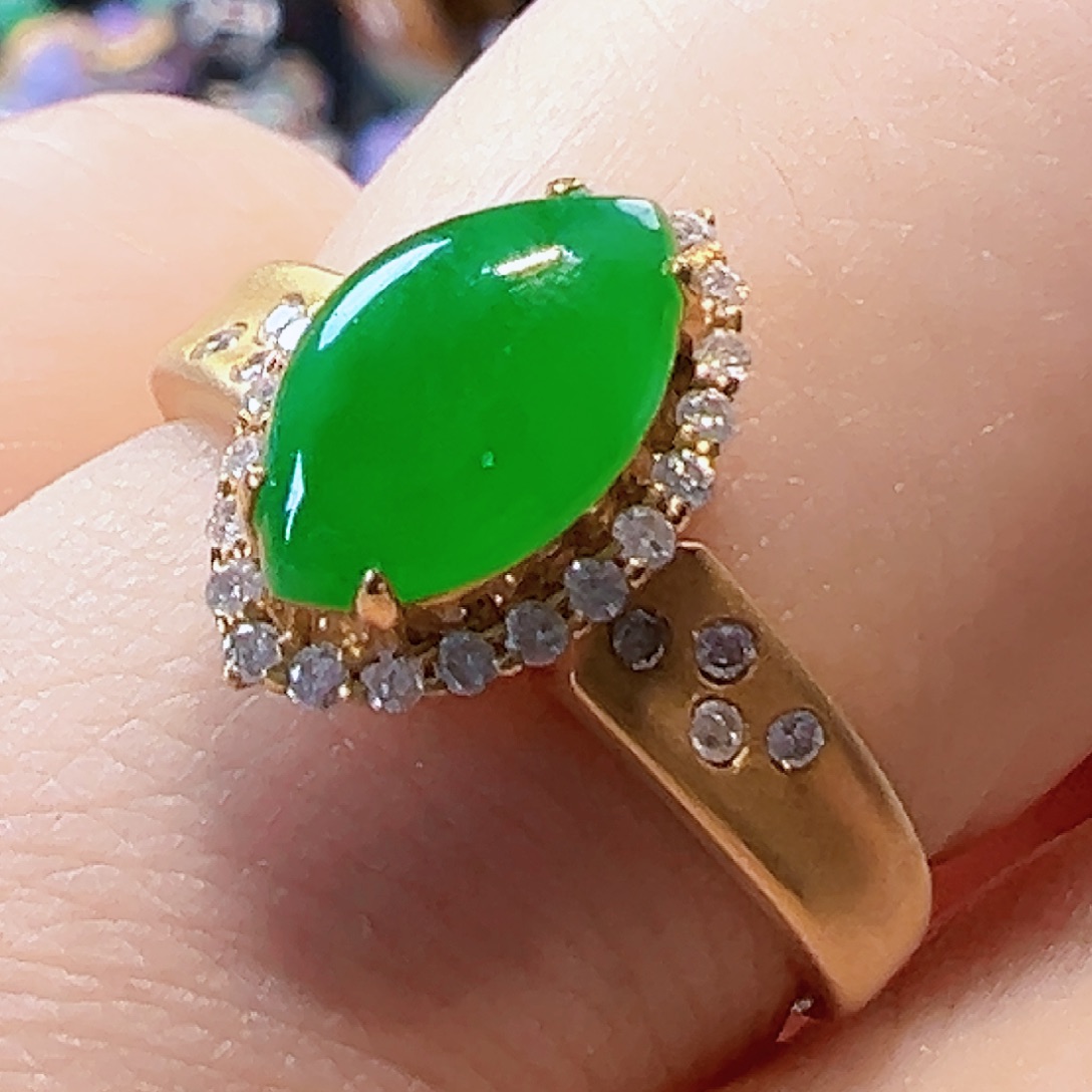 翡翠戒指18K金镶嵌签收后24小时鉴赏期