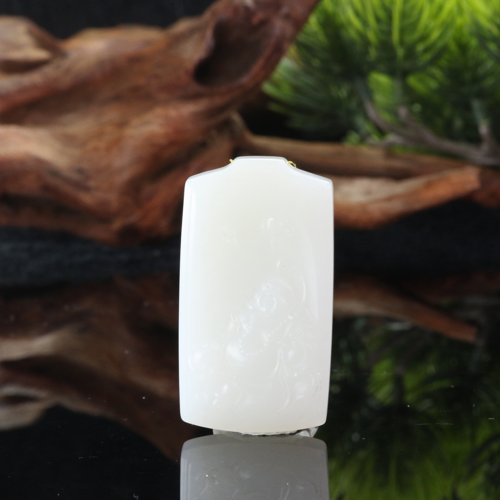 14和田玉羊脂白佛公/400285北京中保拍卖