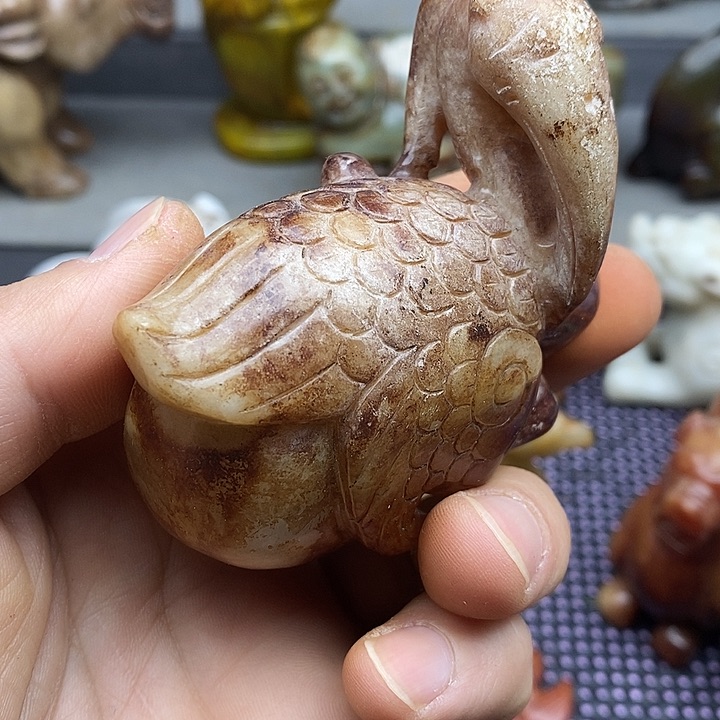 未镶嵌蛇纹石玉颈饰