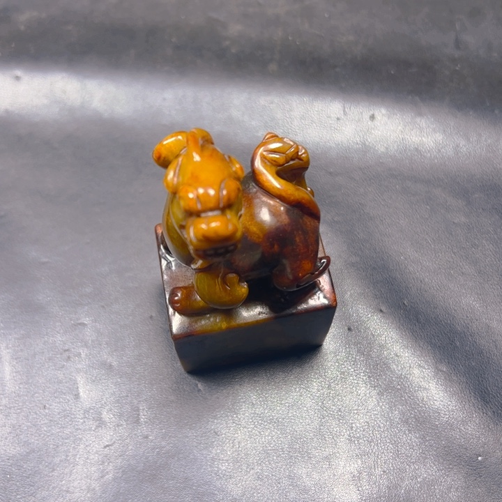 和田玉把件未镶嵌