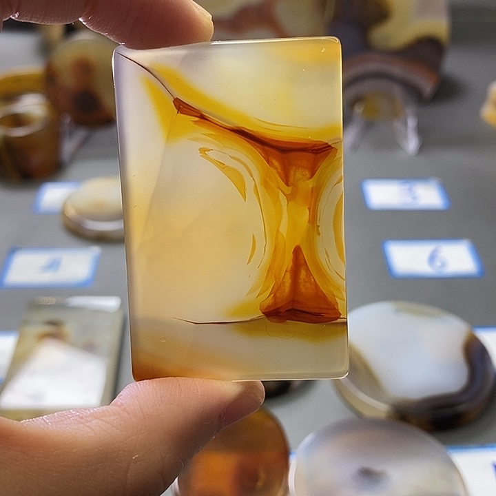 玛瑙/玉髓未镶嵌珠宝半成品121