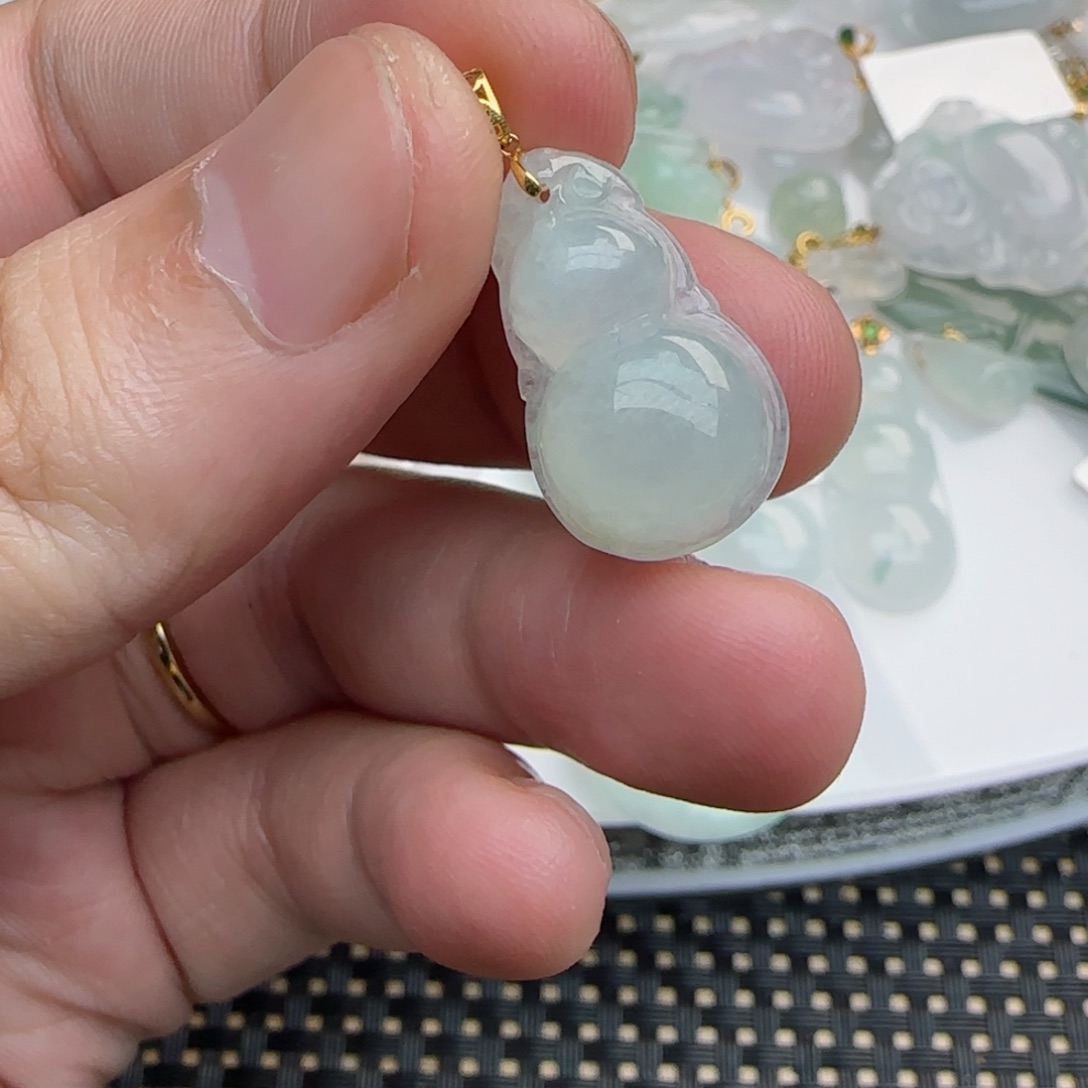 【闪购商品】翡翠吊坠(不含链)18K金镶嵌葫芦