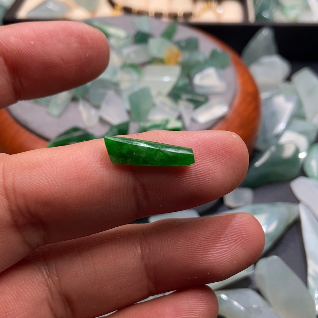 德***得定制翡翠未镶嵌料子