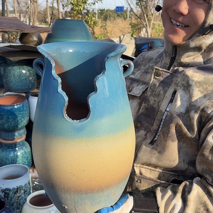 高度40厘米口20厘米