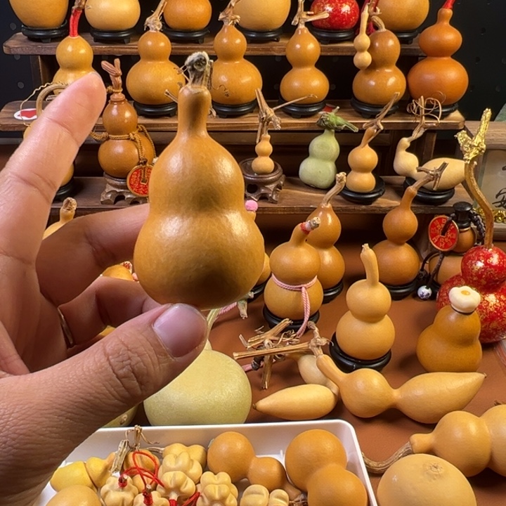 小瓶子八宝手把件葫芦